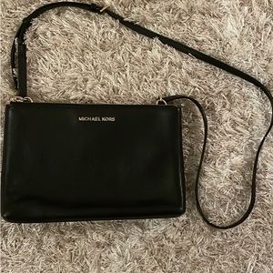 SOLD - Michael Kors black leather double zip crossbody purse